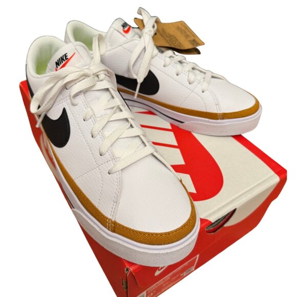 Nike Women's Court Legacy Next Nature Sneaker Size 9.5 White NEW - Picture 1 of 9